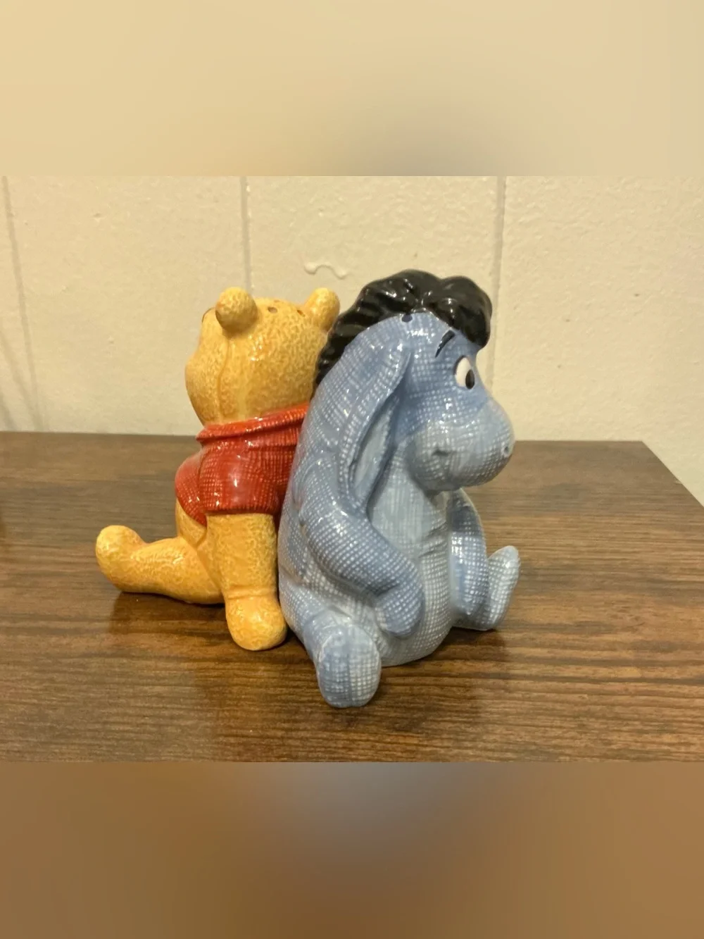Vintage NWOB Disney Winnie the Pooh and Eeyore Ceramic Salt And Pepper Shakers